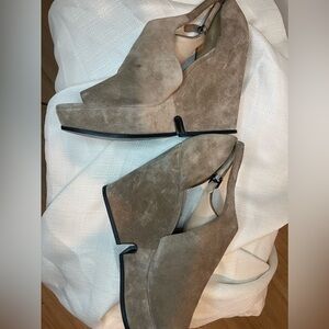 VIA Spiga Beige Suede Wedges Size 8
